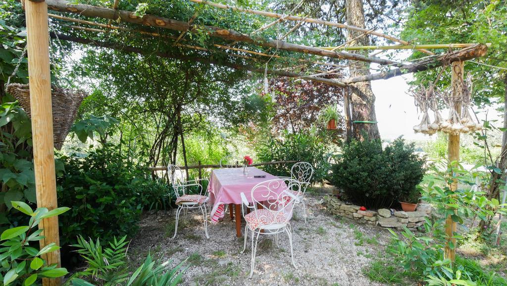 B&B Della RosaCivitella D'Arna エクステリア 写真